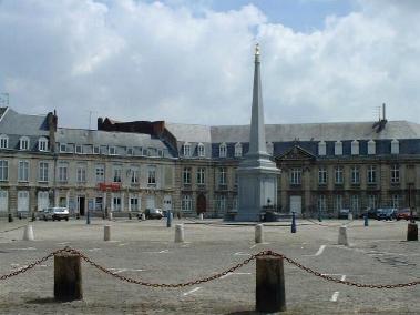 Place Victor Hugo, octogonale...