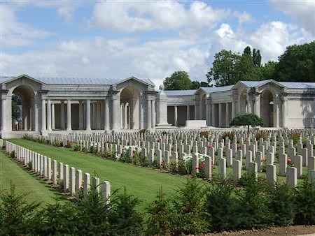 Cimetière militaire britannique près de la citadelle