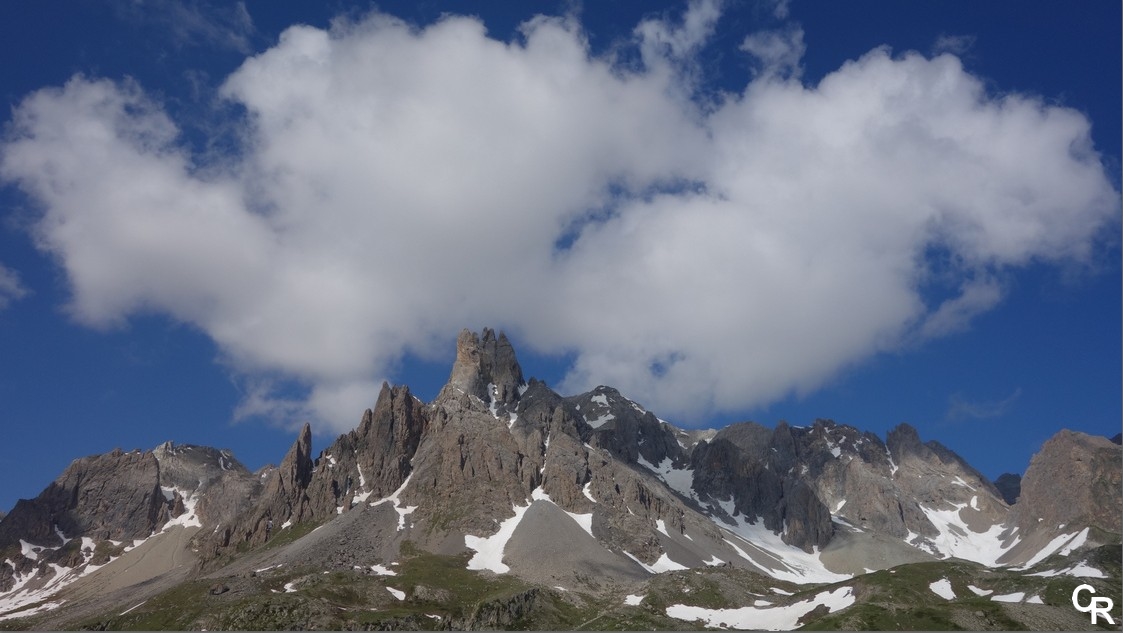 Reflet nuageux du Massif des Cerces - © C. Rau 2015