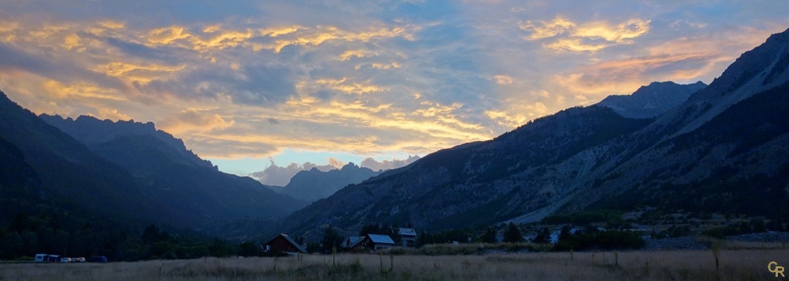 Jeu des nuages vers la haute Clarée - © C. Rau