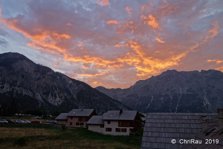 Ciel enflammé sur le Guiau © ChriRau 2019