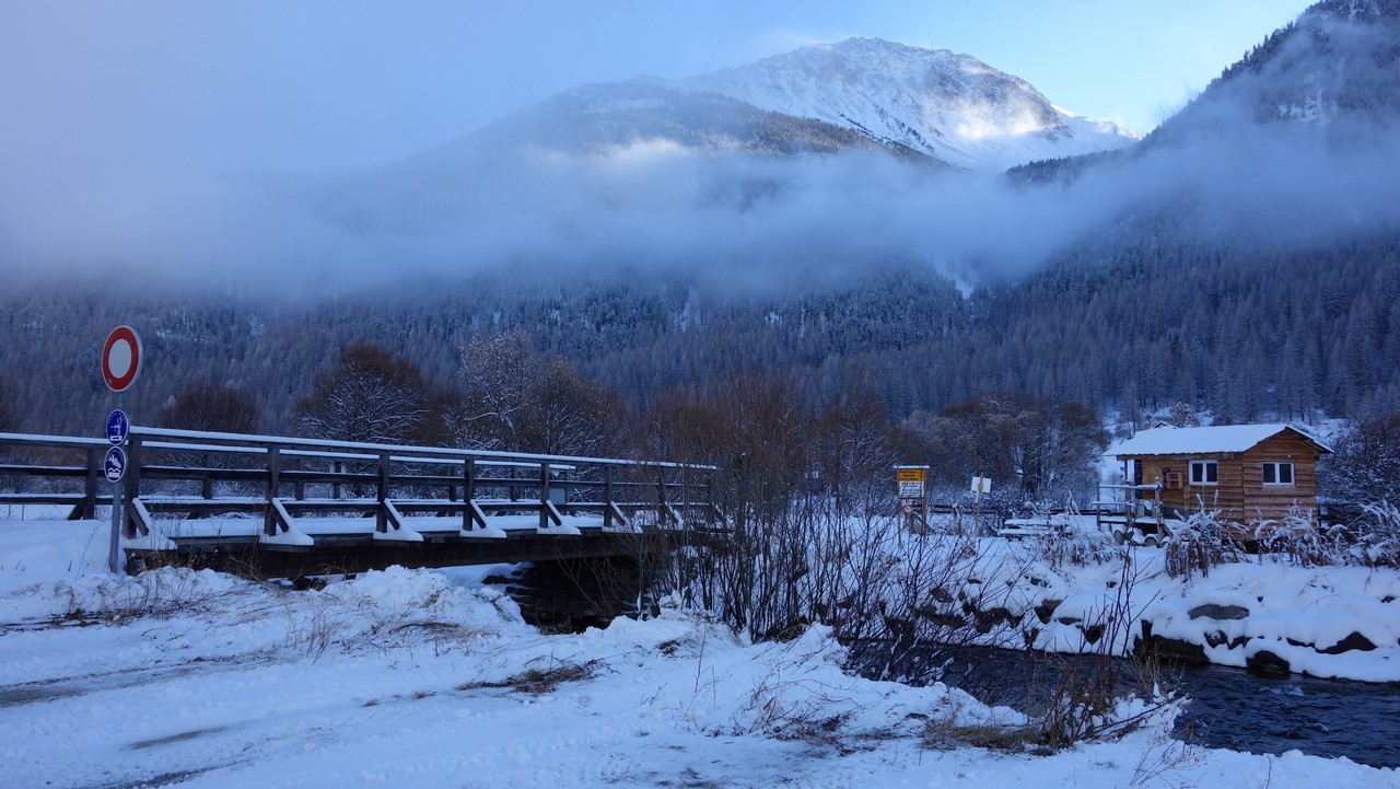 Brumes d'hiver sur les Iscles - C. Rau 2017