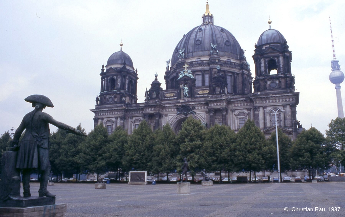 Berlin Est - Gendarmen Markt, juillet 1987