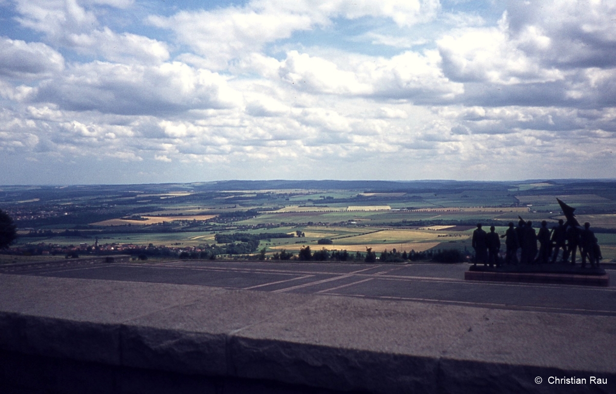 Le Mémorial de Buchenwald près de Weimar, été 1973 - CR