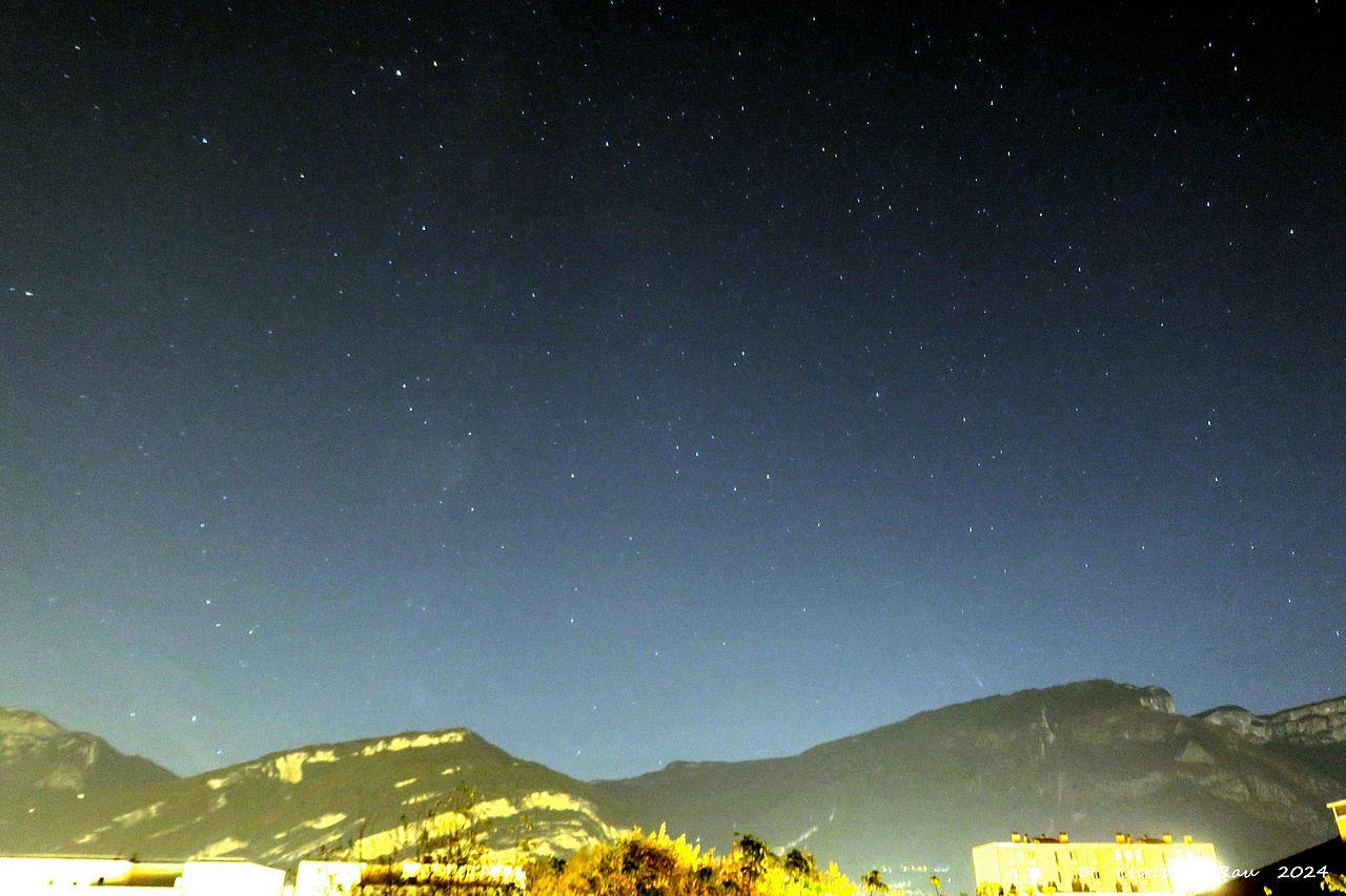 20 octobre, 21h09, comète Tsuchinshan-Atlas (C. Rau)