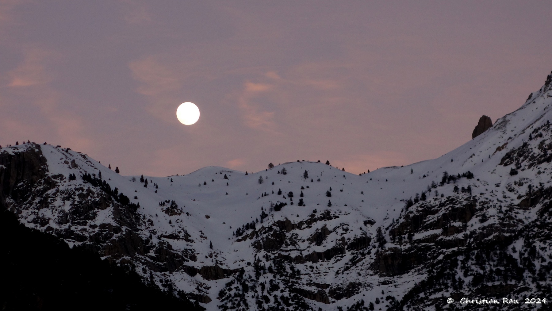 La Lune à Névache (Côte Névachaise)- C. Rau - Janvier 2024