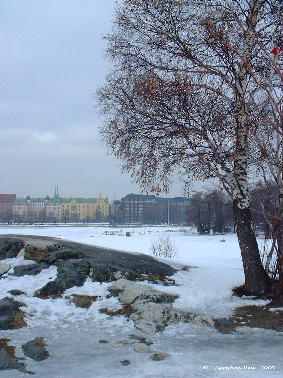 Helsinli, Uunisaari