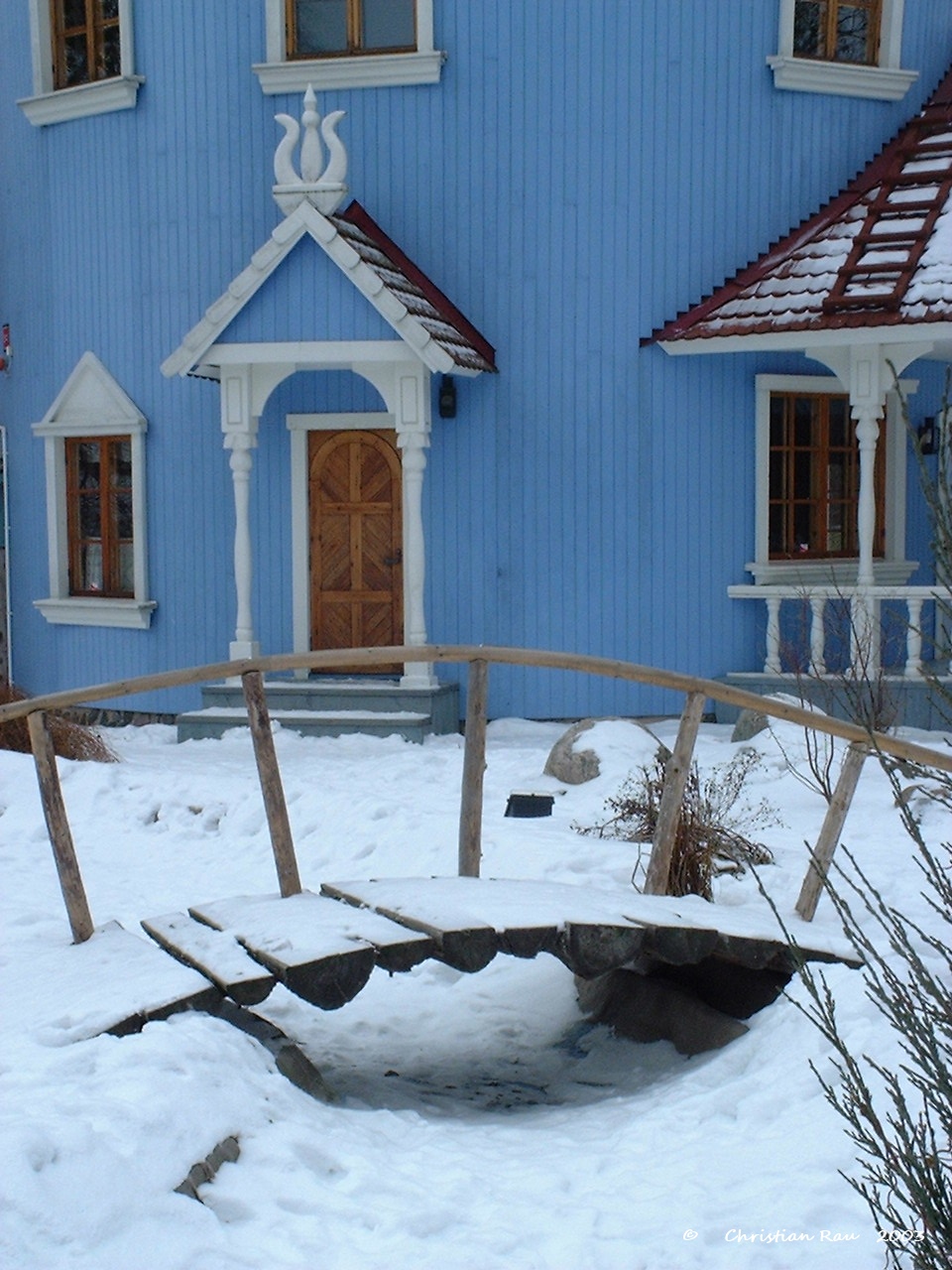 La maison des Moumine le troll, et le petit pont du Renaclerican