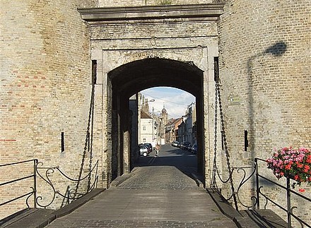 La porte de Bierne