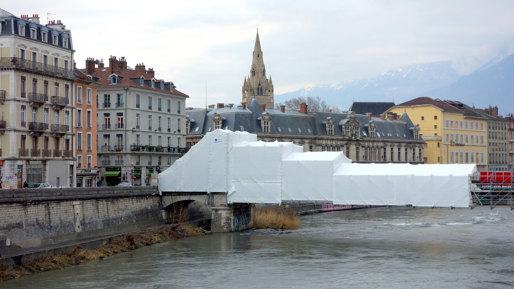 Rénovation "à la Cristo" - © Christian Rau 2018 - Grenoble