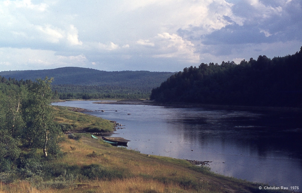 La rivière qui marque la frontière