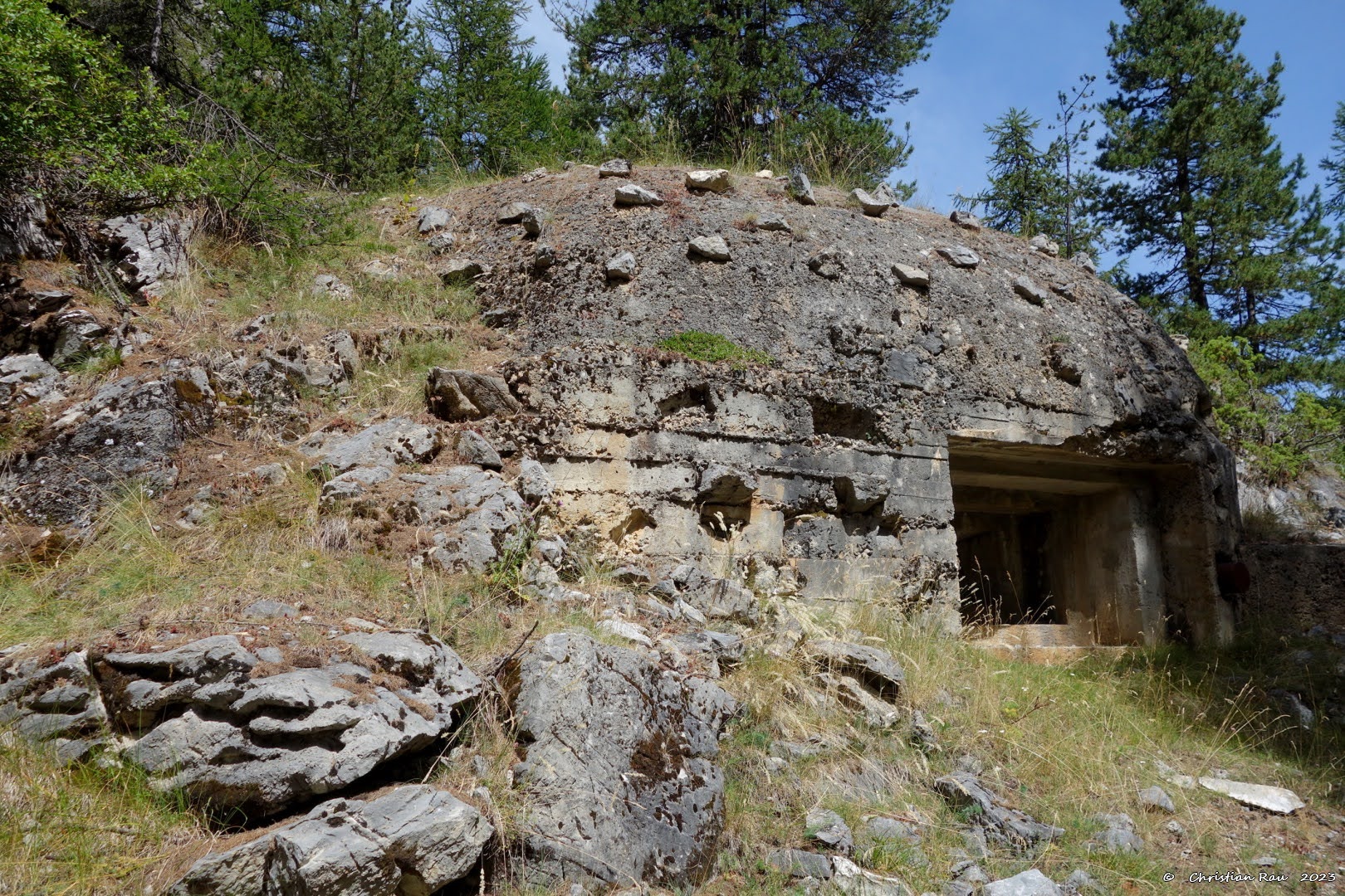 Blockaus de tir italien au Col de l'Echelle