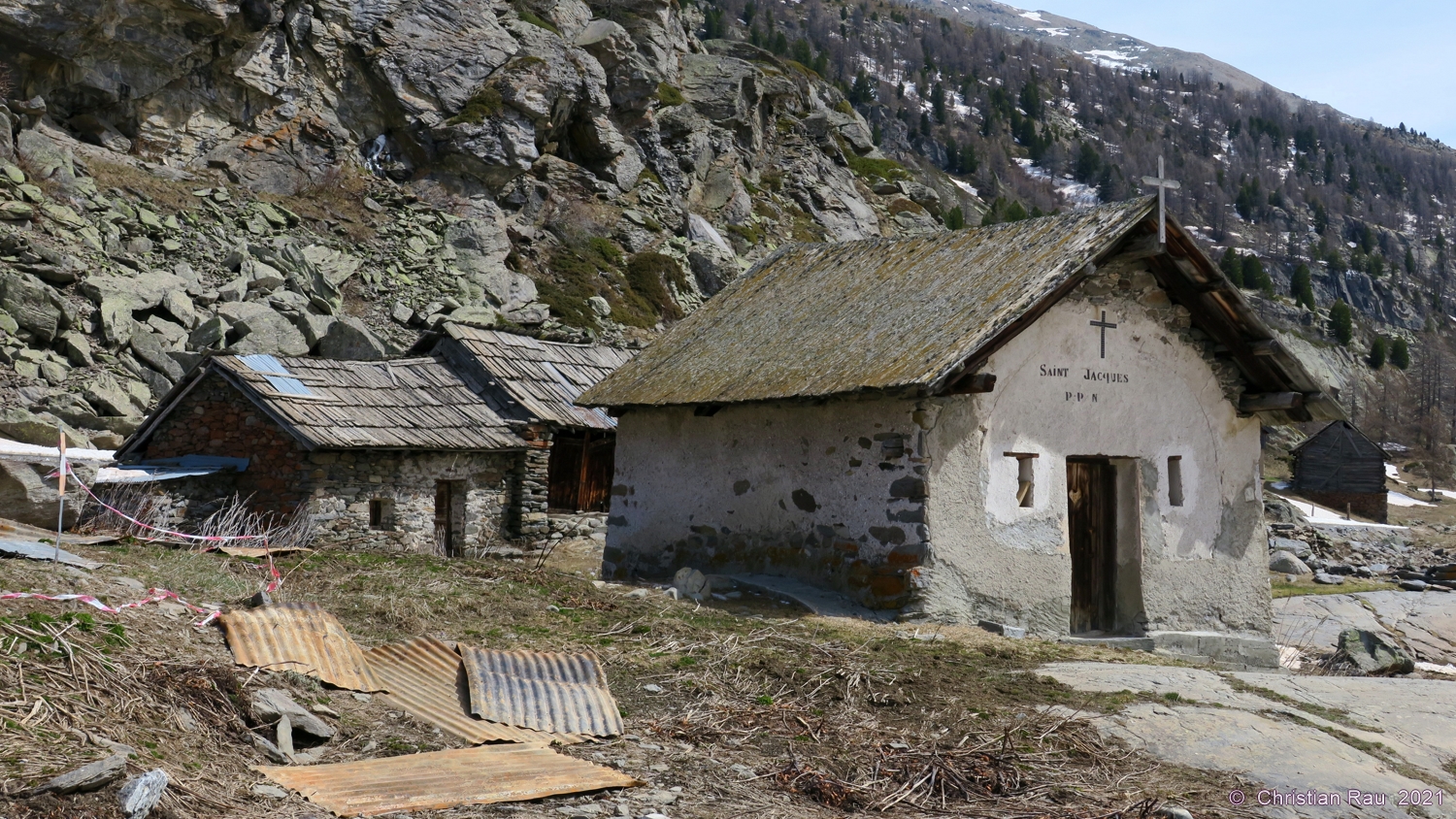 Saint-Jacques, chapelle des chalets de Laval - avril 2021