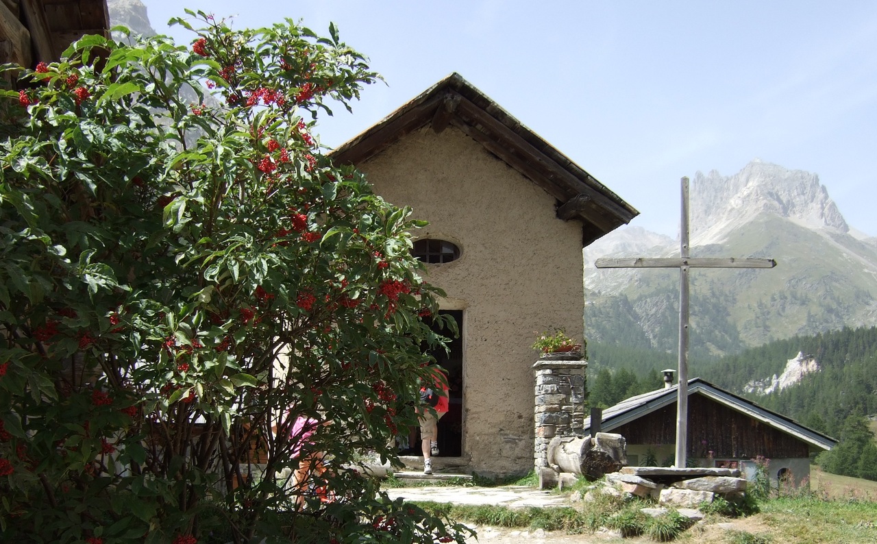 Chapelle des Granges de la Vallée Etroite - C Rau 2007