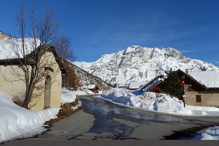 Chapelle des Âmes au hameau du Roubion - C. Rau 2018