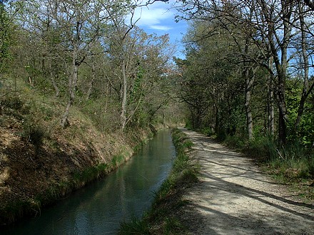 Le canal du Mont d'Or, au-dessus des Vraies Richesses...