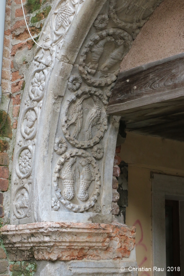 Portail de l'Eglise des Apostoli  (Cannaregio)