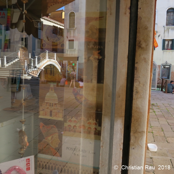 Vitrine de Ghidoli, Salizzada Sant Antonin