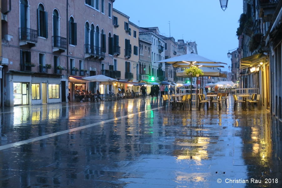 Via Garibaldi (Castello)