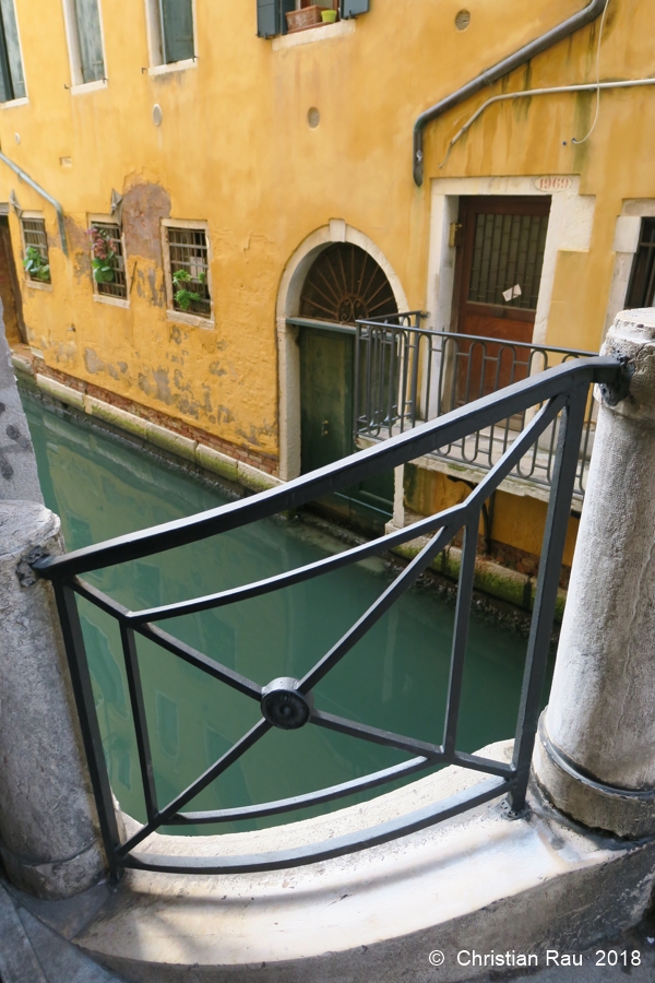 Ponte de la Madoneta (San Polo) : le quartier du commissaire Brunetti !