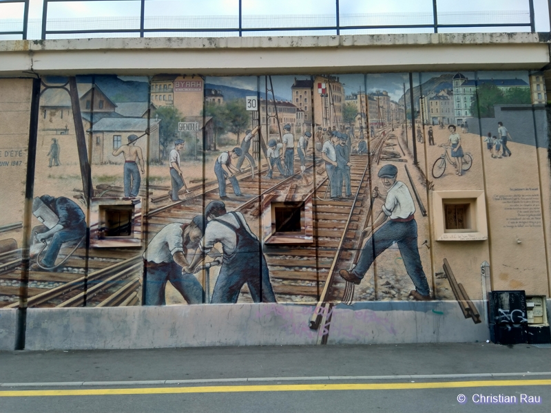 Les fresques de l'estacade de la voie ferrée à Grenoble (vers le quartier St-Bruno) en 2018