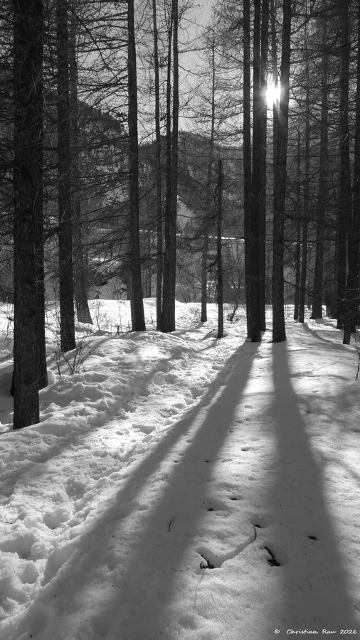 Perspective hivernale aux Iscles de N&eacute;vache